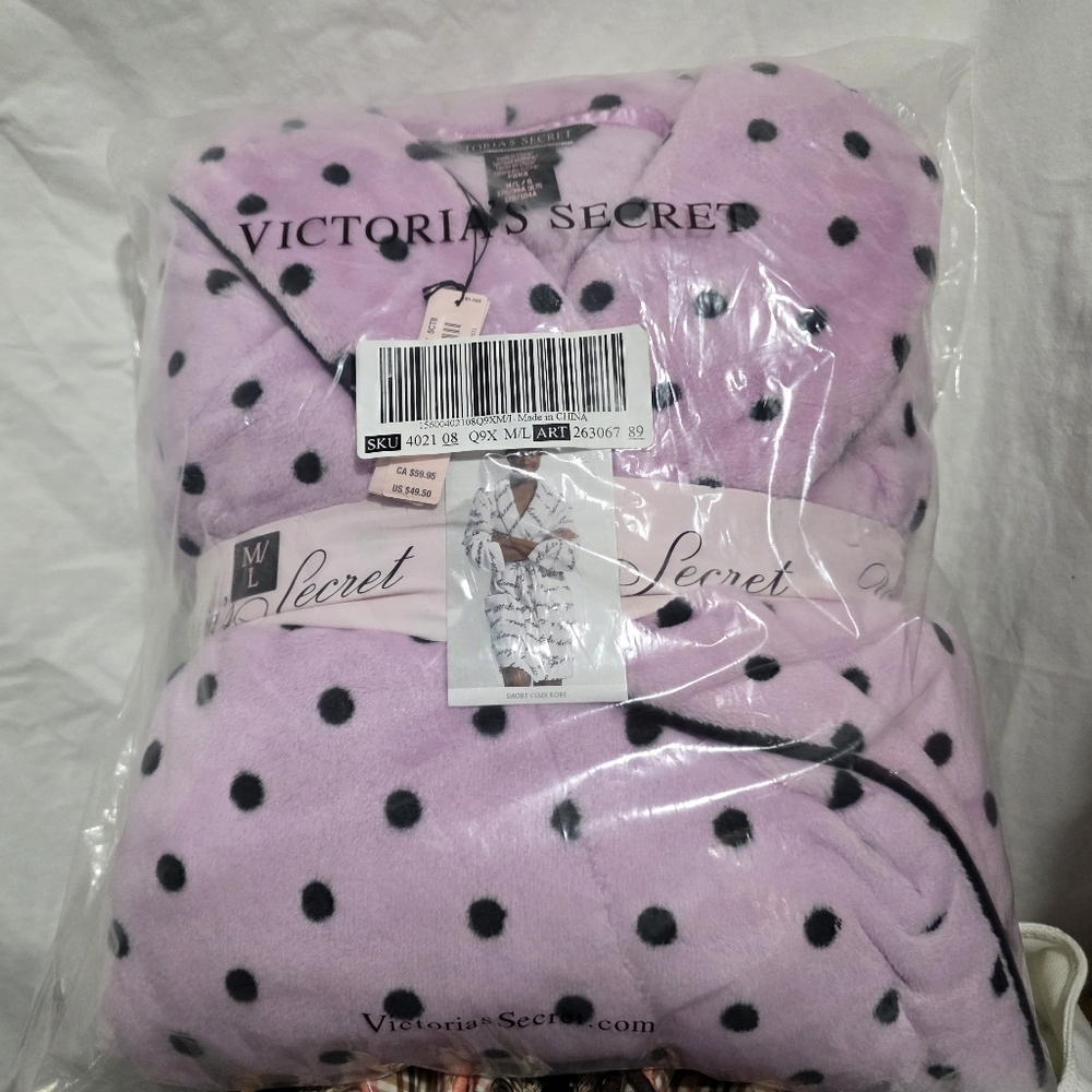 Victoria's Secret Short Cozy Robe
